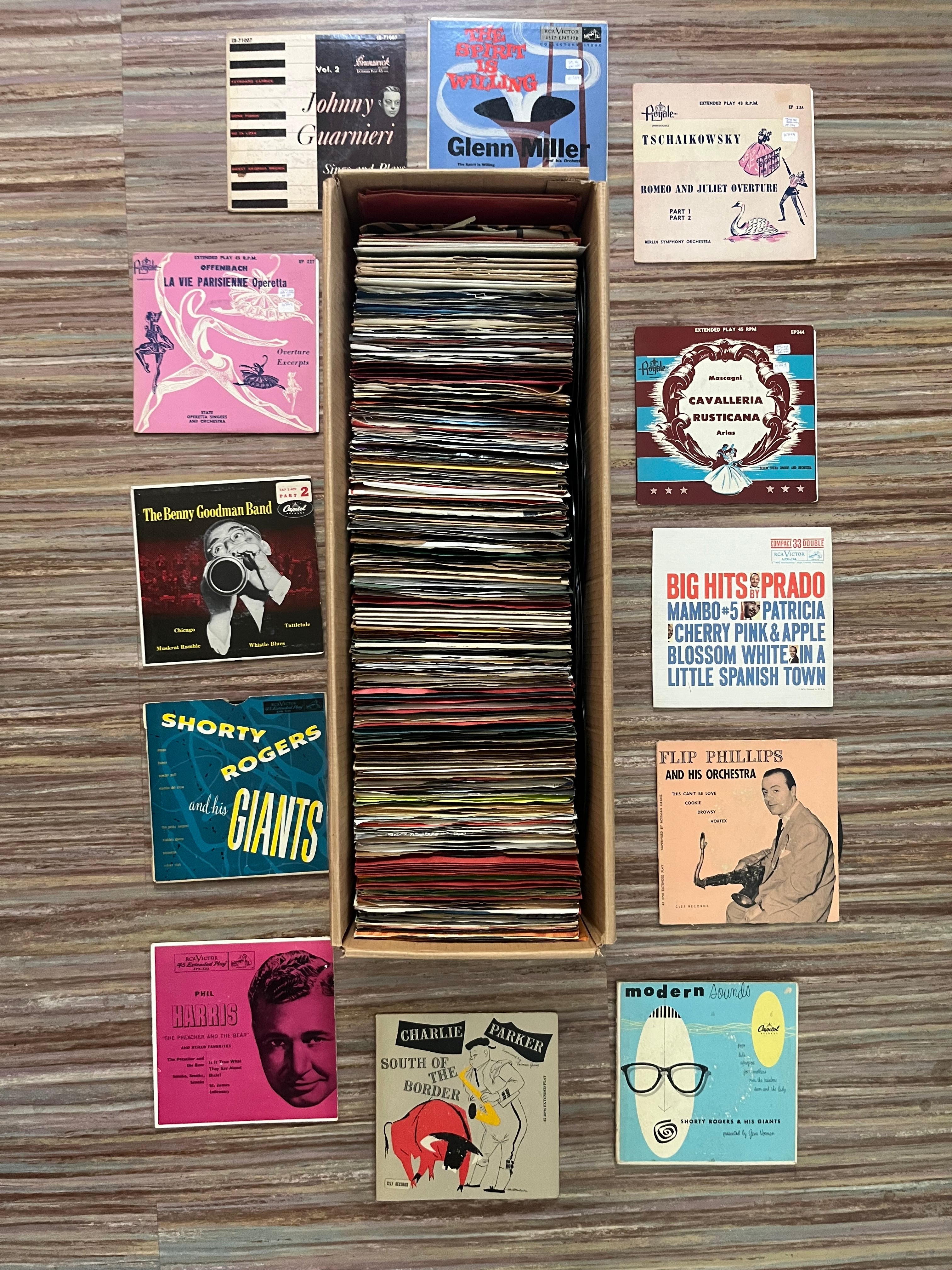 Box Lots of 225 7"s