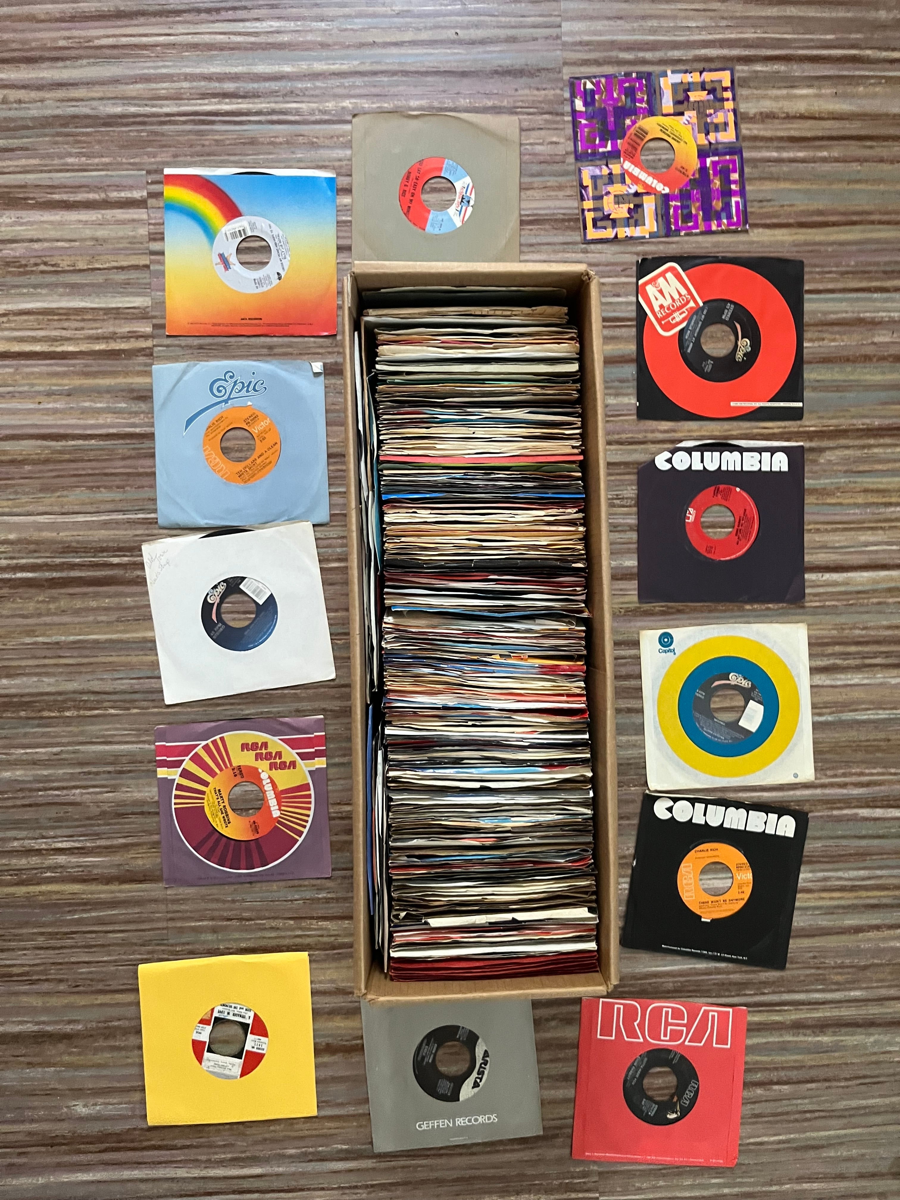 Box Lots of 225 7"s