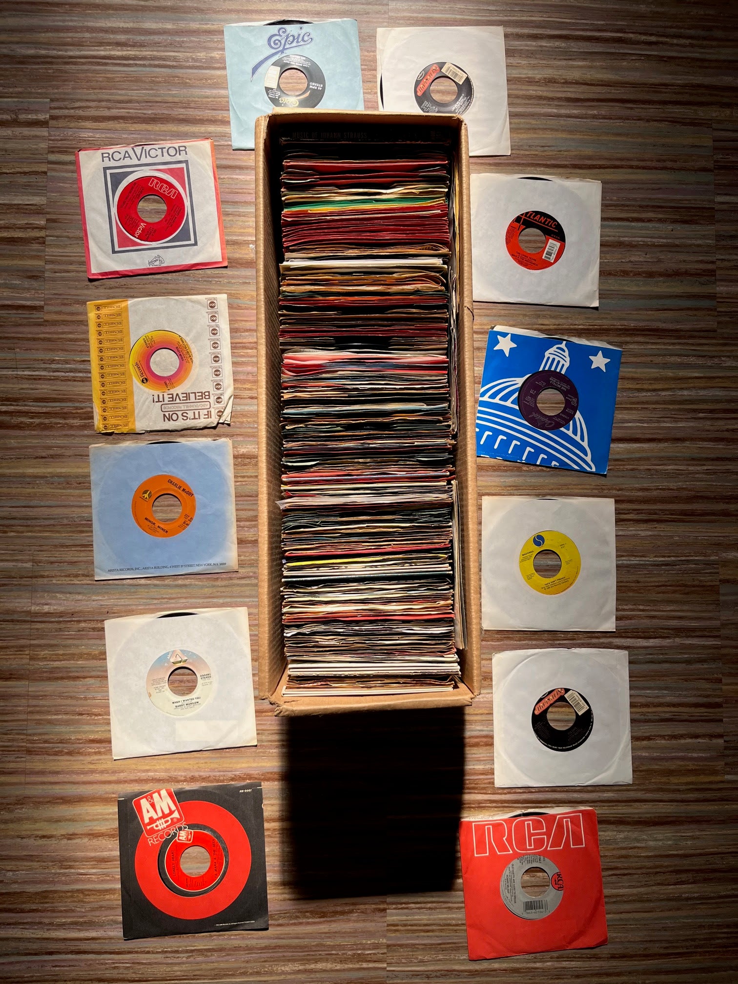 Box Lots of 225 7"s